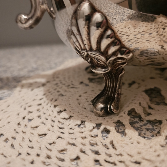 FB Rogers Vintage Silverplate Teapot - Picture 4 of 8